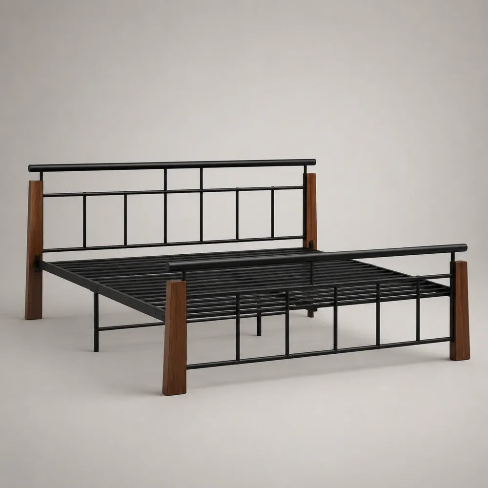 Struttura letto matrimoniale 160x200 cm in acciaio verniciato nero e legno massello finitura noce con rete a doghe in acciaio testiera e pediera lineari