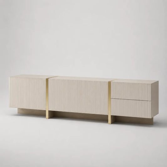 Mobile TV basso in MDF effetto beige con frontali scanalati e dettagli oro 220x40x55 cm
